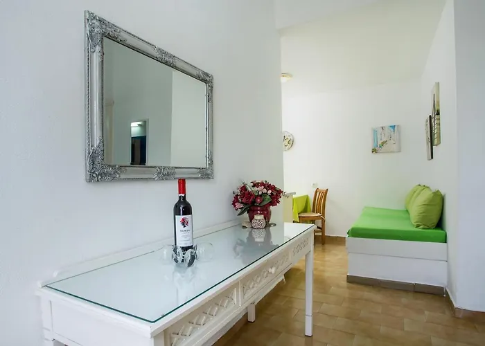 Apartament Sabrina *